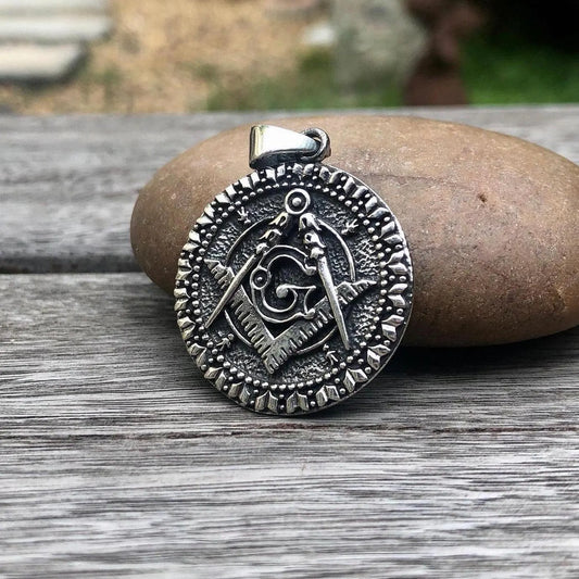 Freemason Masonic Illuminati Brotherhood Pendant/Necklace