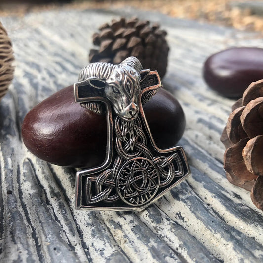Thor's Hammer Goat Head Mjolnir Pendant/Necklace