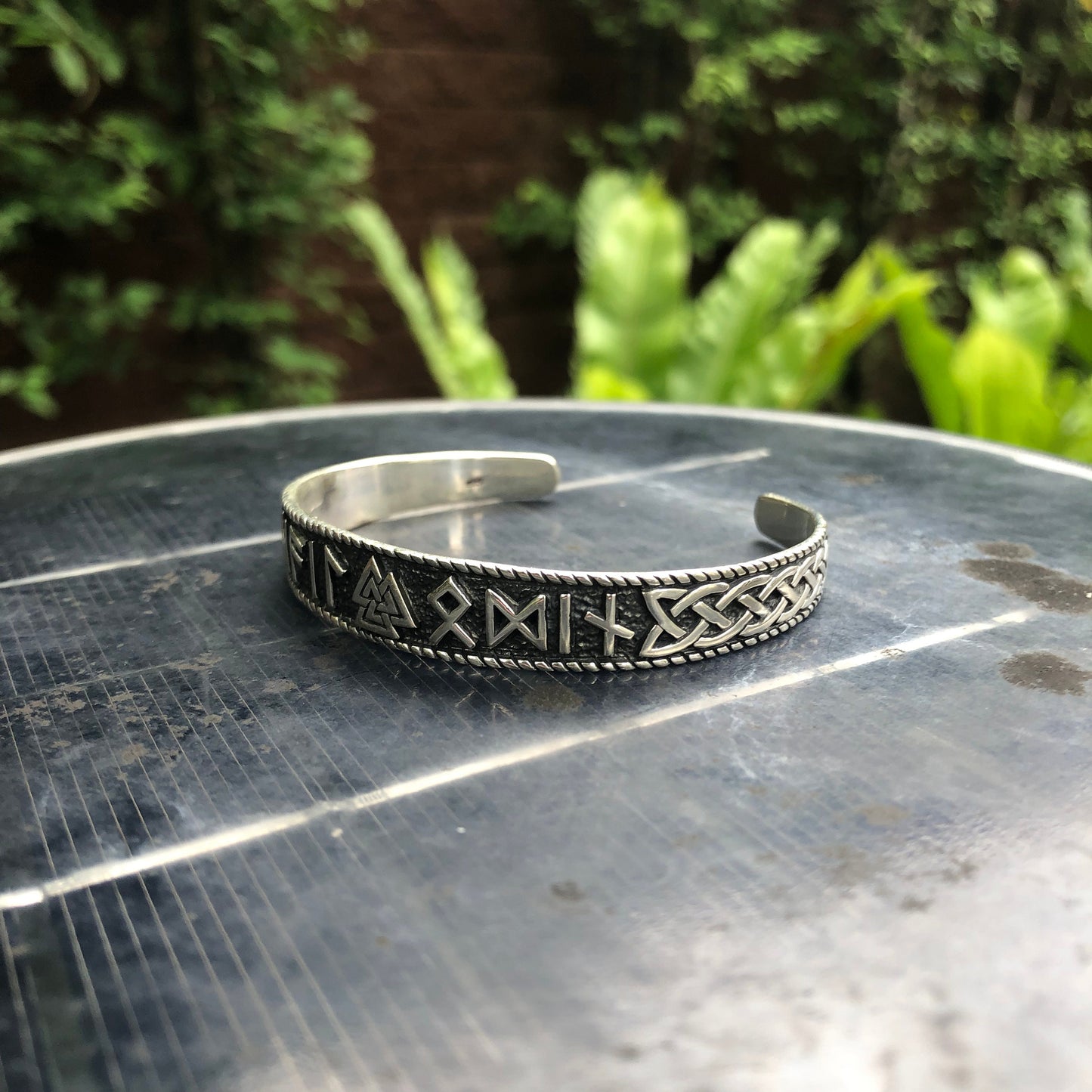 Valknut Celtic Symbol Cuff Bracelet