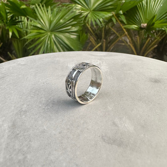 Ankh & Egypt Eye of Horus Band Ring