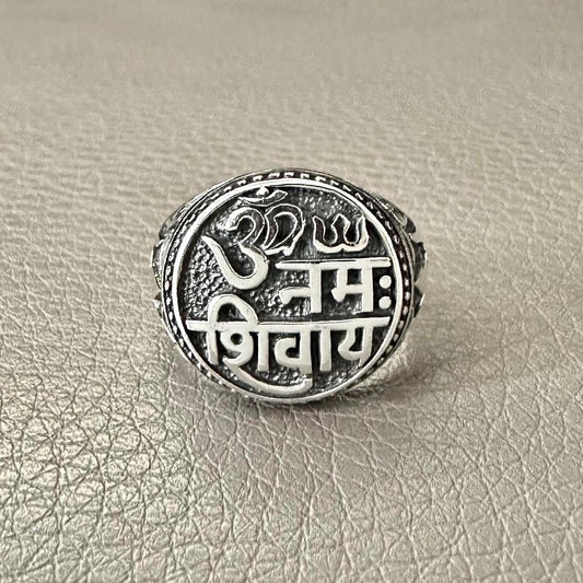 Ohm/Om Buddhism Hindi Symbol Sanskrit Talisman Ring