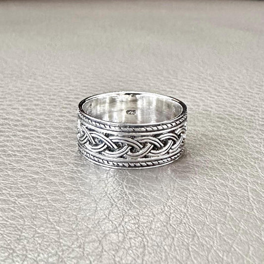 Celtic Knot Infinity Endless Viking Irish Ring