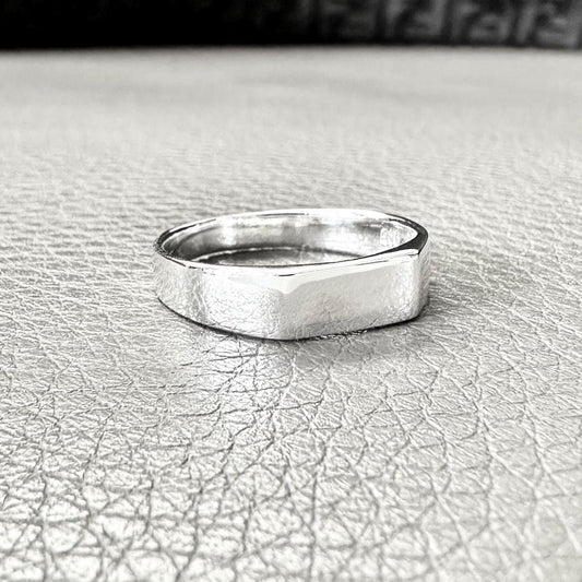 Plain Band Women Ring
