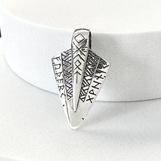 Gungnir Viking Norse Spear Head Arrowhead Pendant/Necklace