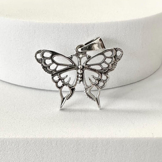 Butterfly Insect Monarch Pendant/Necklace
