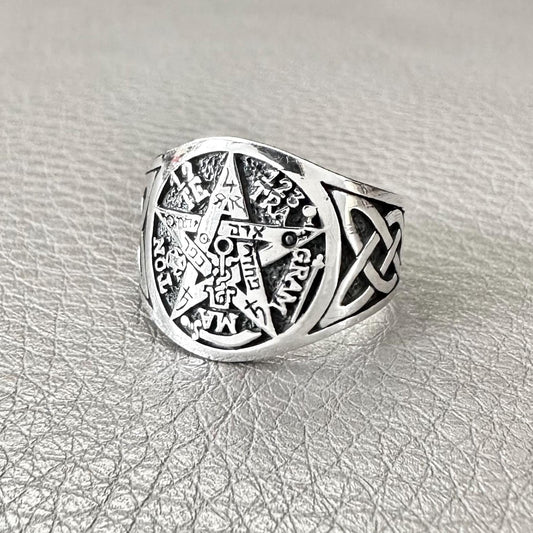 Tetragrammaton YHVH God Ring