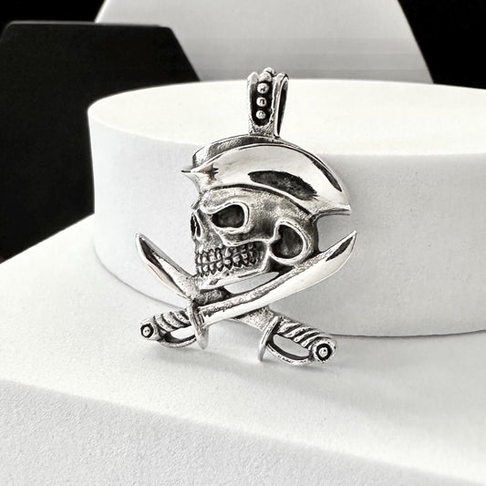 Pirate Skull Gothic Punk Skeleton Biker Fashion Pendant/Necklace