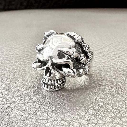 Skull Gothic Monster Claw Demo Punk Biker Ring