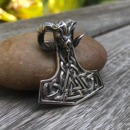 Thor's Hammer Goat Head Viking Mjolnir Pendant/Necklace