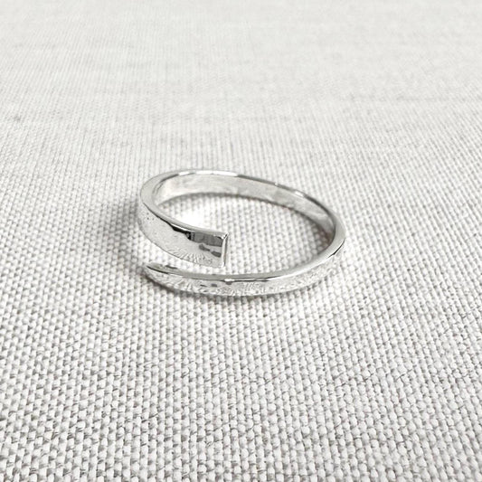 Plain Band Women Fashion Ring