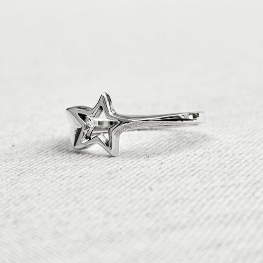 Shooting Star Women Ring