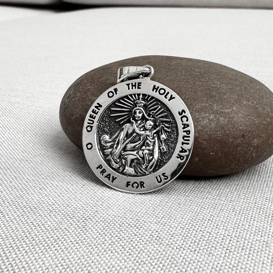Saint Mary Holy Queen Pendant/Necklace