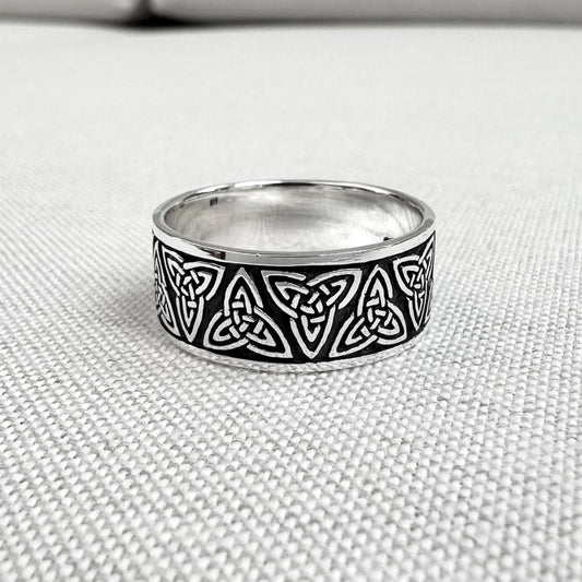Triquetra Viking Celtic Infinity Knot Irish Ring