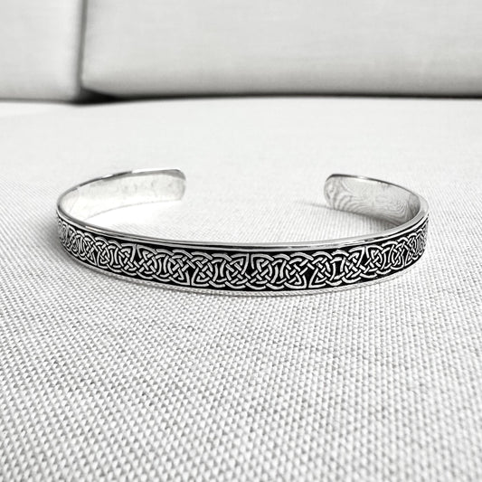 Celtic Infinity Knot Endless Viking Cuff Bracelet