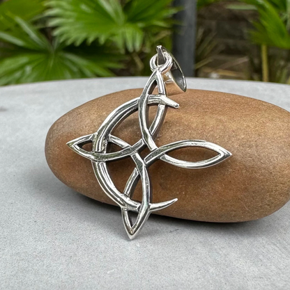 Witch's Knot Crescent Moon Pendant/Necklace