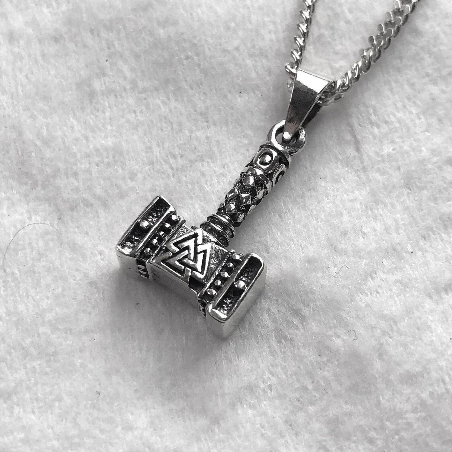 Thor's Hammer Mjölnir Pendant/Necklace