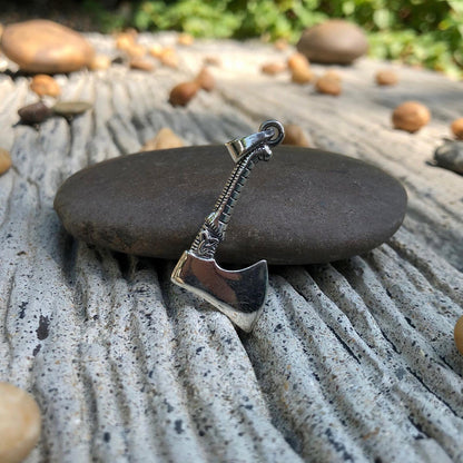 Thor's Hammer Mjölnir Pendant/Necklace