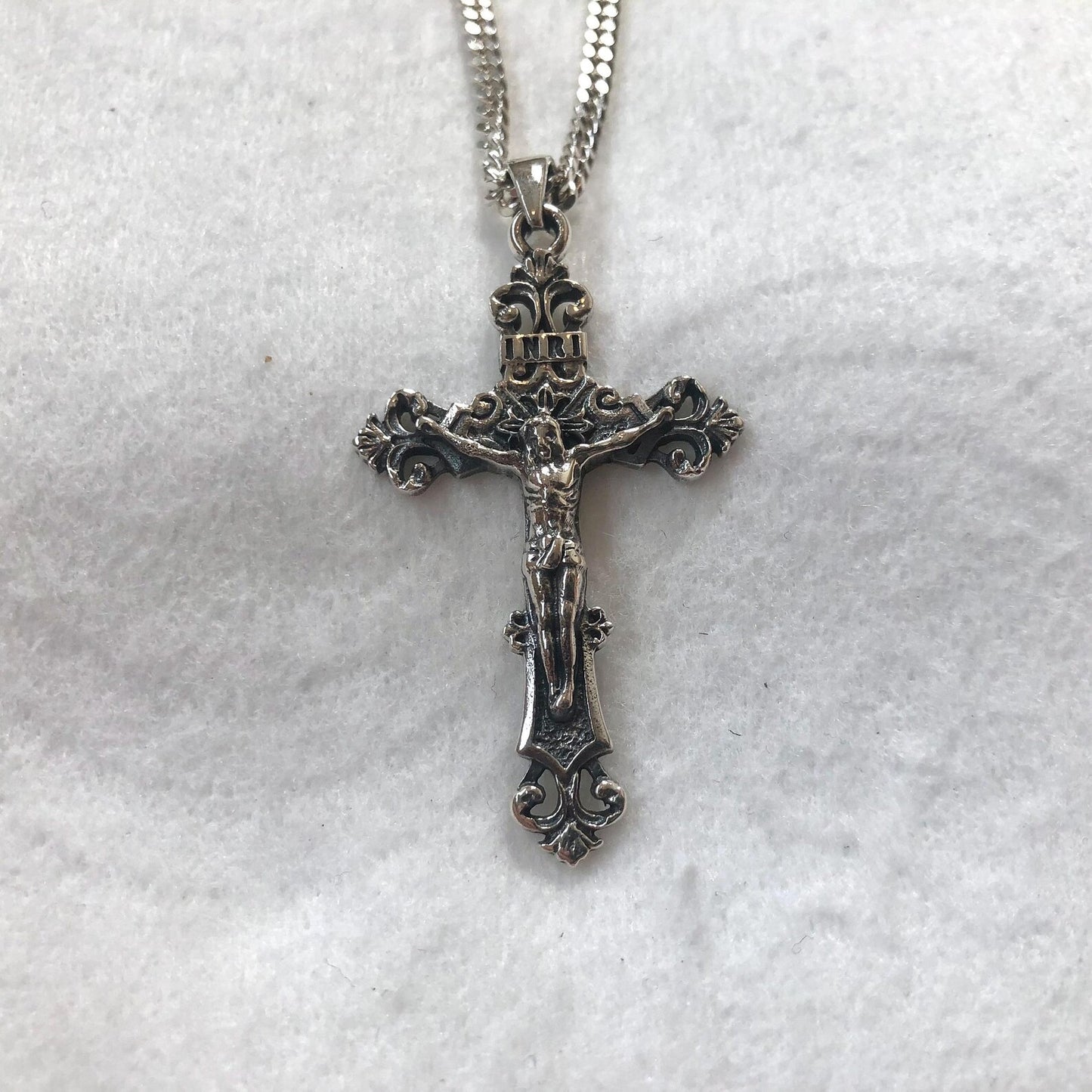 Jesus Cross Crucifix Fluer De Lis Pendant/Necklace