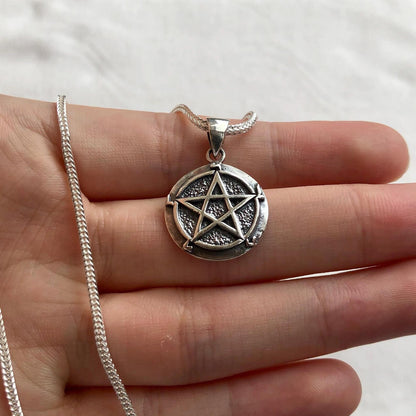 Pentagram Wiccan Pentacle Star Pendant/Necklace