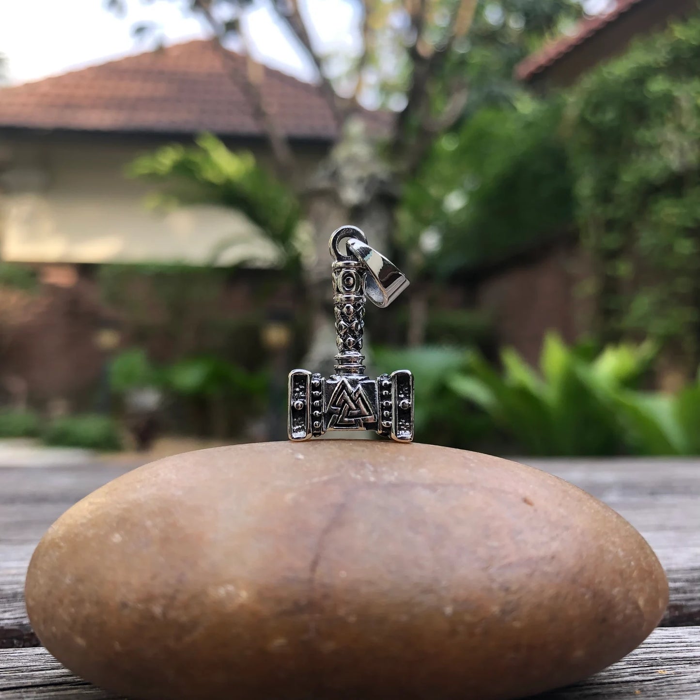 Thor's Hammer Mjölnir Pendant/Necklace