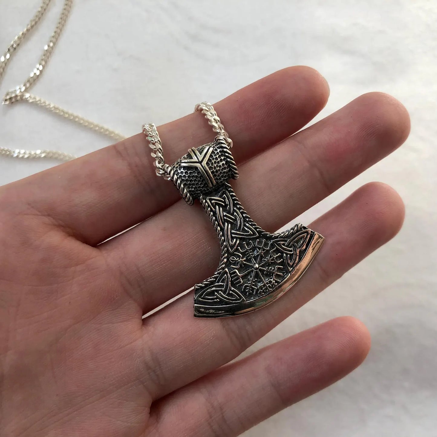 Thor's Hammer Viking Mjolnir Celtic Pendant/Necklace