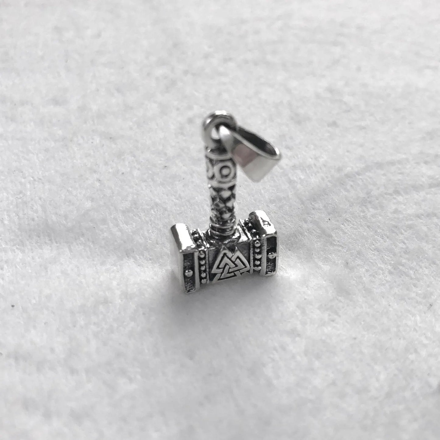 Thor's Hammer Mjölnir Pendant/Necklace