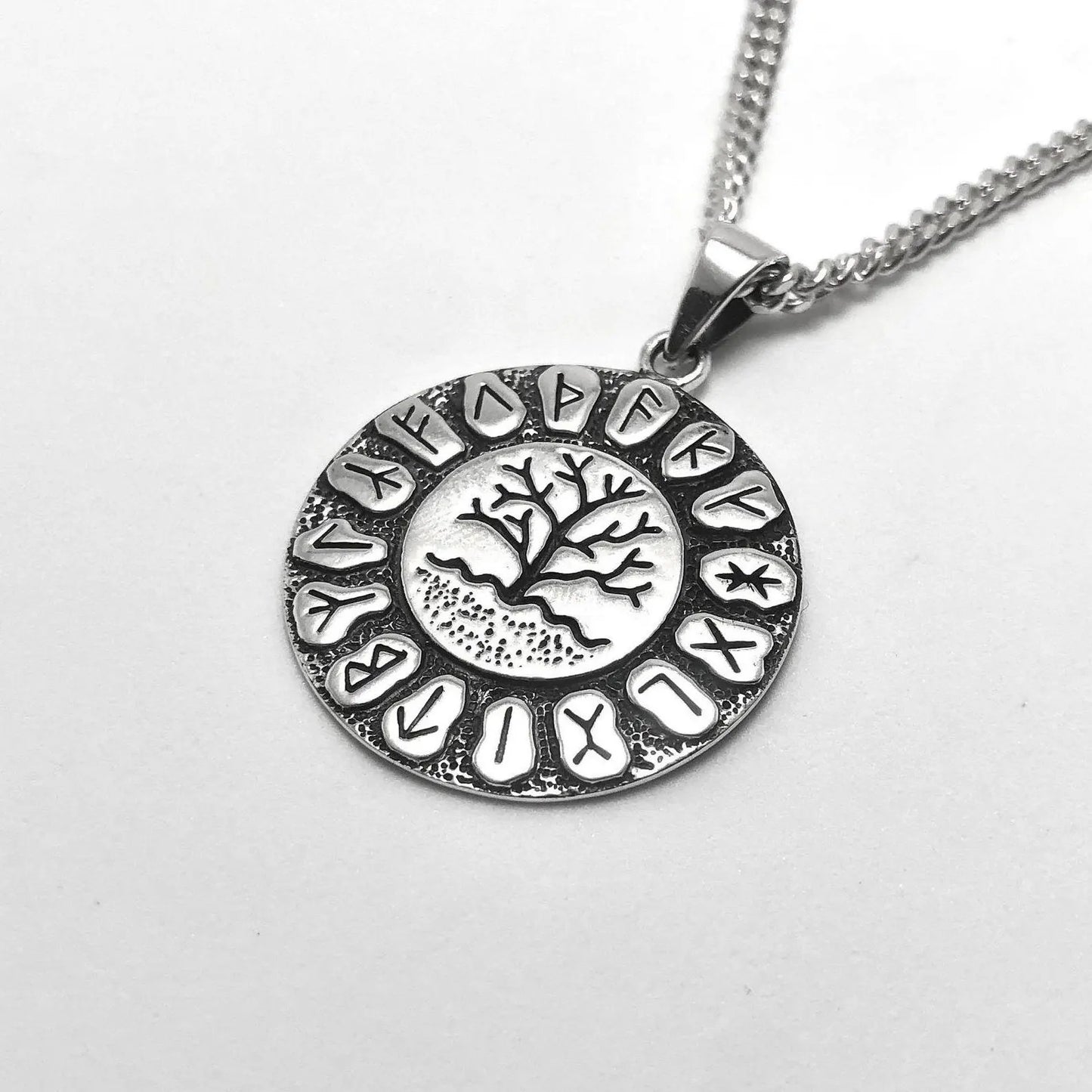 Tree of Life Viking Yggdrasil Pendant/Necklace