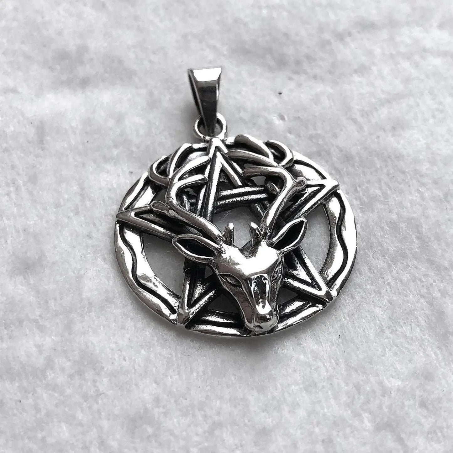 Eikthyrnir Viking Deer God Pendant/Necklace