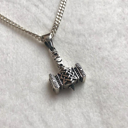 Thor's Hammer Viking Mjolnir Pendant/Necklace