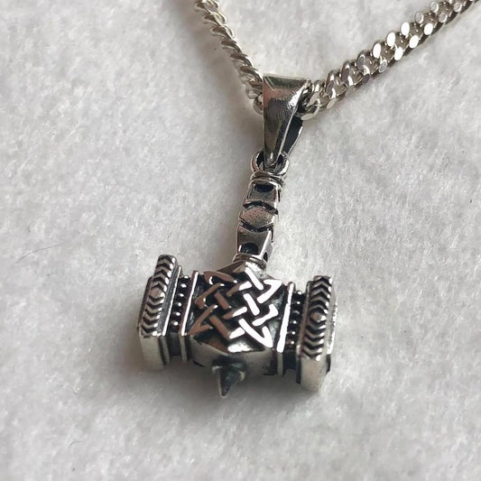 Thor's Hammer Viking Mjolnir Pendant/Necklace