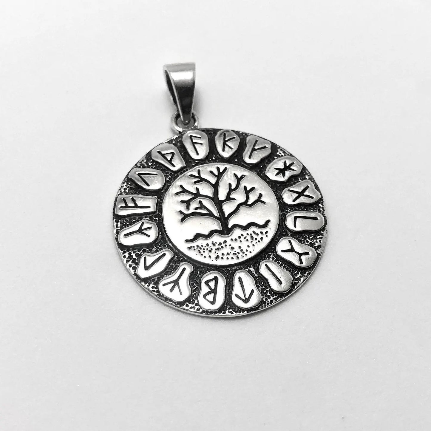 Tree of Life Viking Yggdrasil Pendant/Necklace
