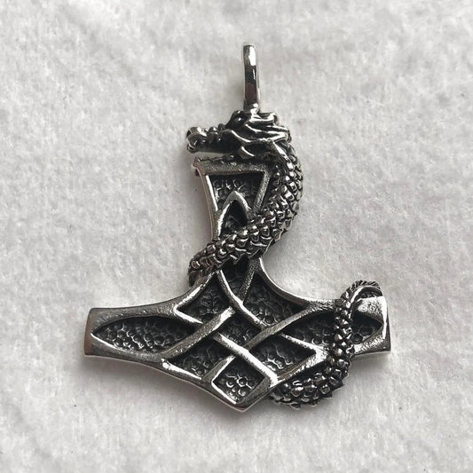 Thor's Hammer Viking Mjolnir Pendant/Necklace