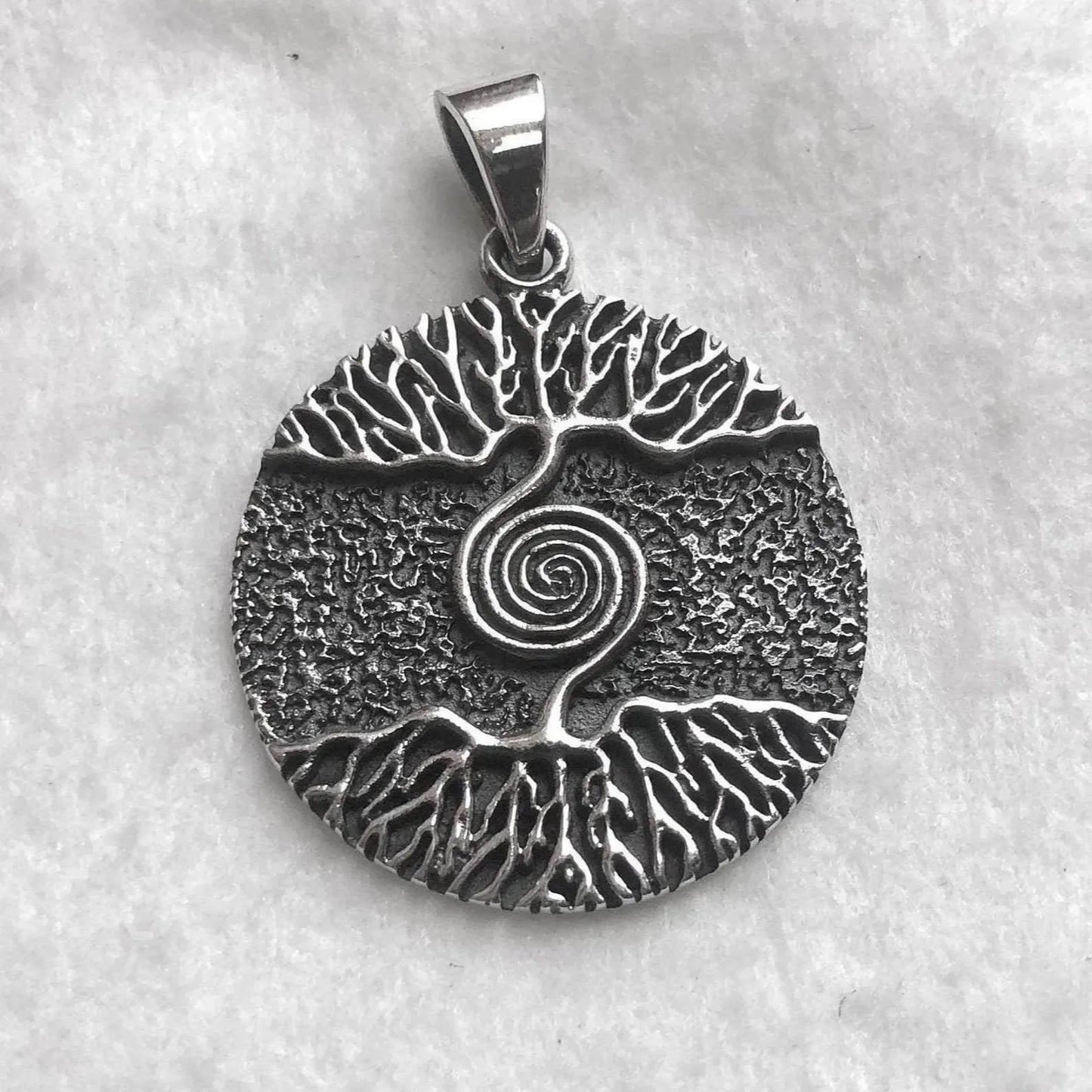 Tree of Life Viking Yggdrasil Pendant/Necklace