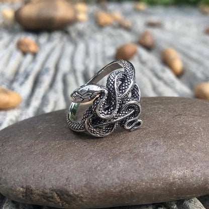 Black Mamba Snake Serpent Ring
