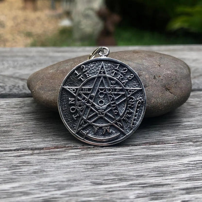 Tetragrammaton Pentagram YHVH Hebrew Pendant/Necklace