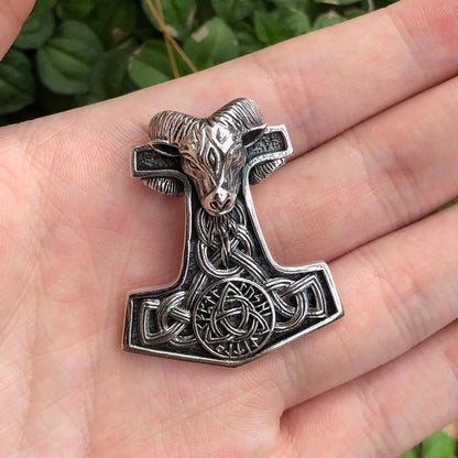 Thor's Hammer Goat Head Mjolnir Pendant/Necklace
