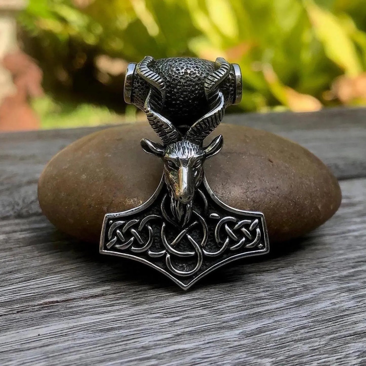 Thor's Hammer Goat Head Mjolnir Pendant/Necklace