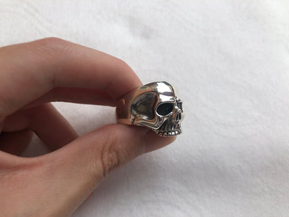 Gothic Skull Ring
