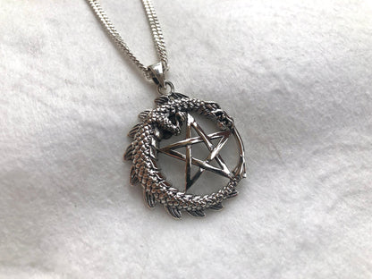Encircle Pentagram Wiccan Pendant/Necklace