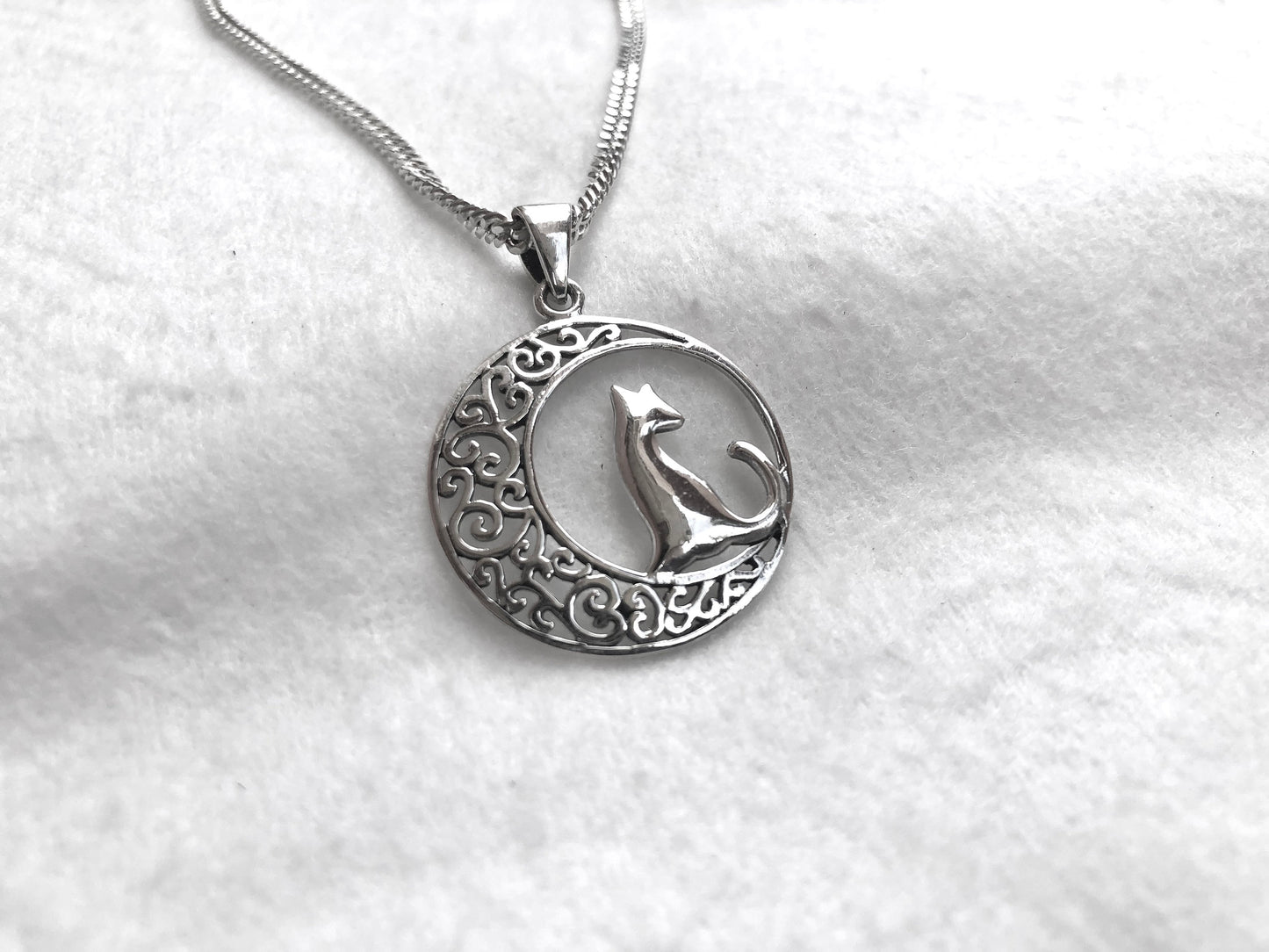 Wiccan Crescent Moon Pendant/Necklace