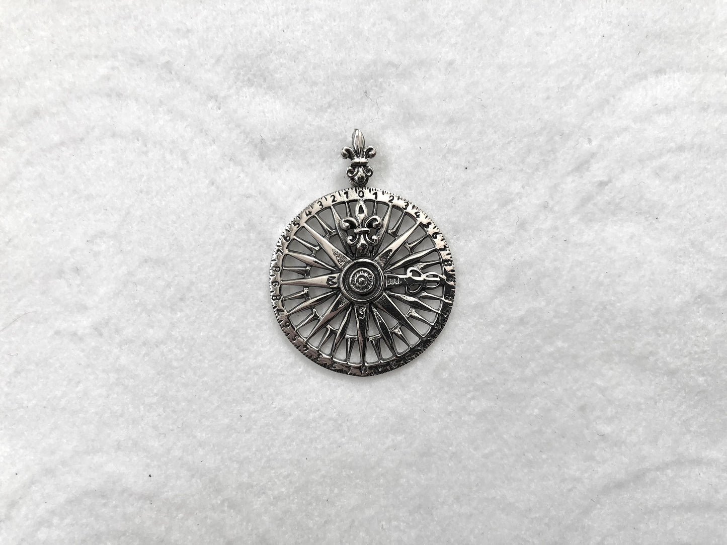 Fleur De Lis Compass Pendant/Necklace