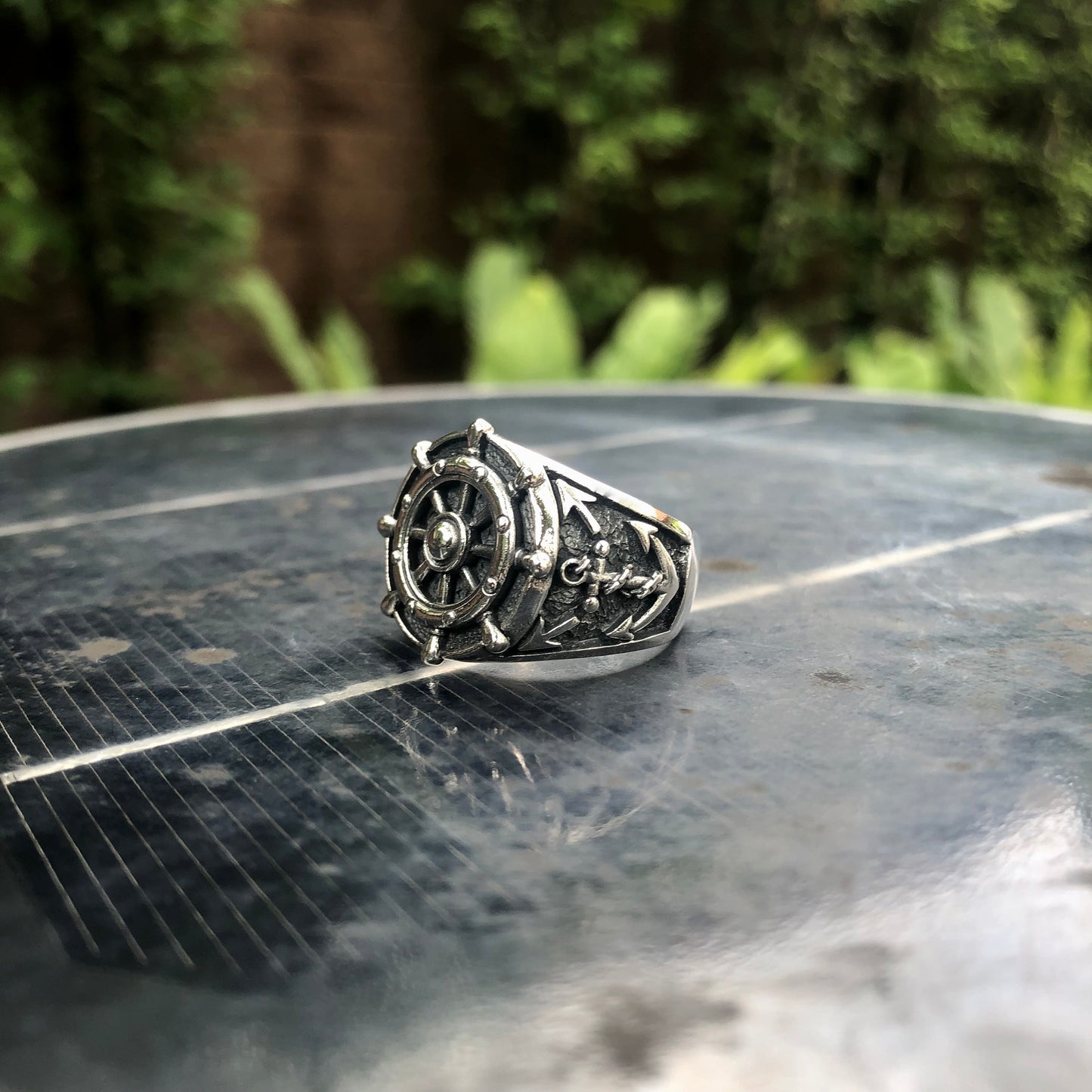 Boat Wheel & Anchor Ring