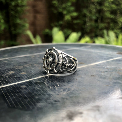 Boat Wheel & Anchor Ring