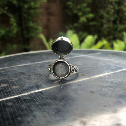 Celtic Crescent Moon Star Ring Locket