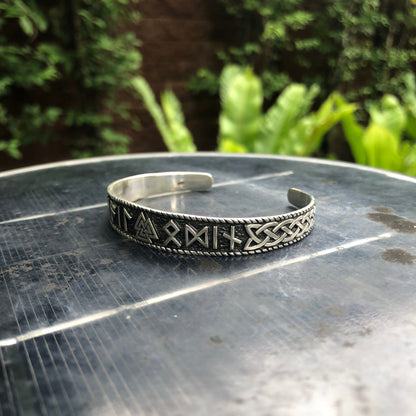 Valknut Celtic Symbol Cuff Bracelet