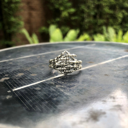 Gothic Skeleton Dragon Claw Ring