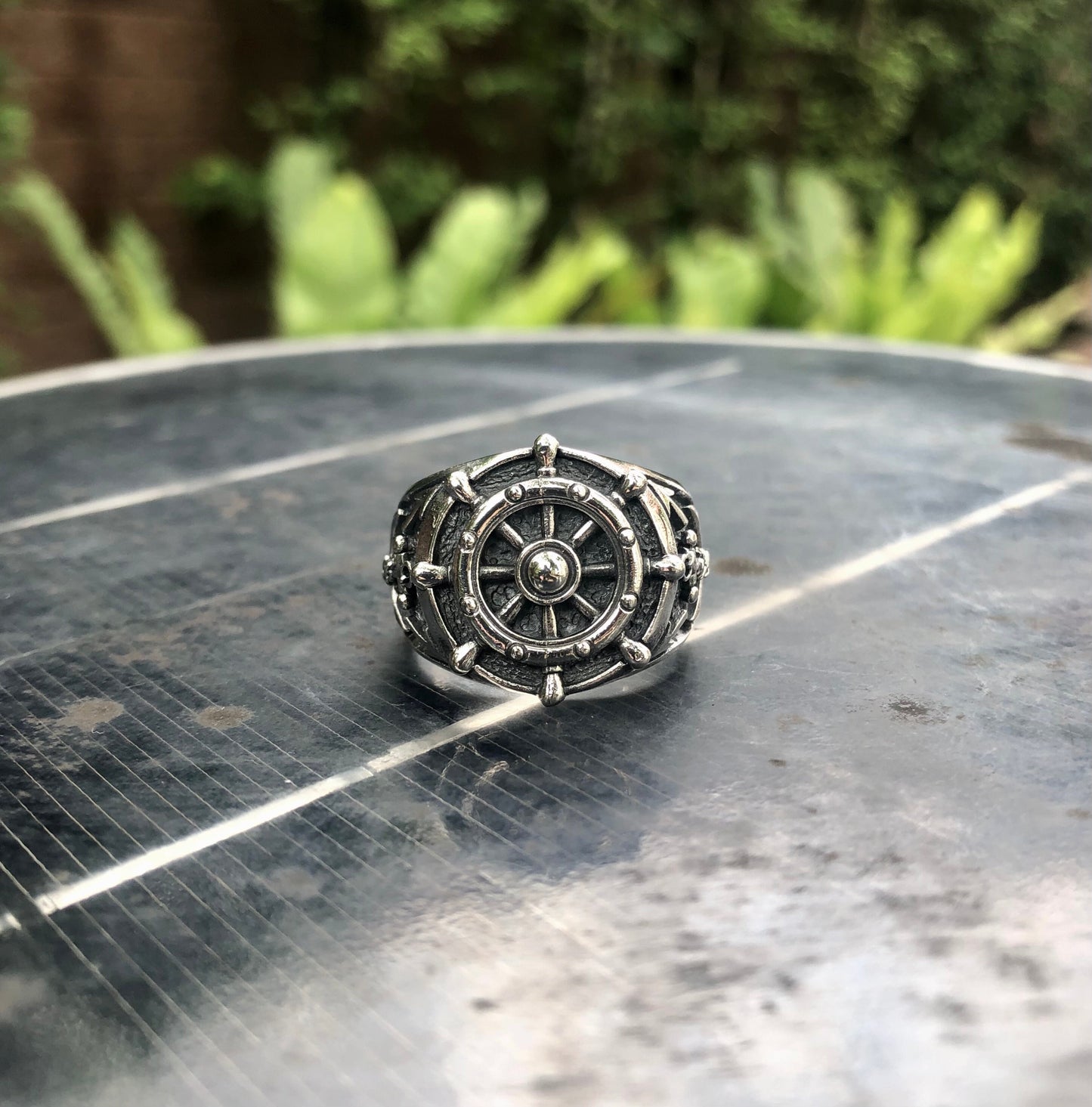Boat Wheel & Anchor Ring