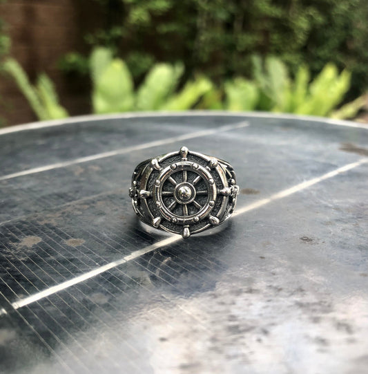 Boat Wheel & Anchor Ring