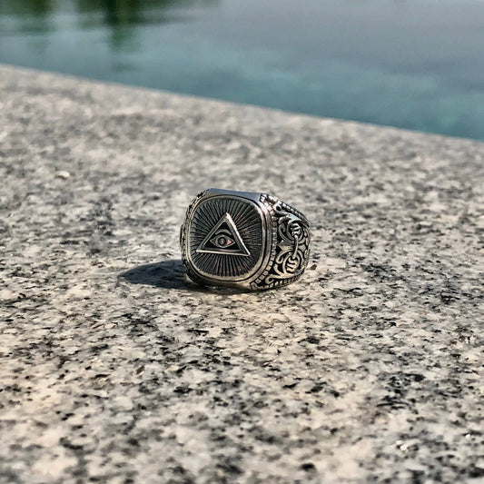 Egypt Eye of Horus Egyptian Pyramid Unisex Ring