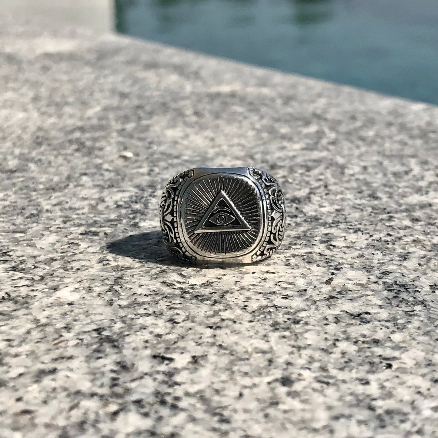 Egypt Eye of Horus Egyptian Pyramid Unisex Ring